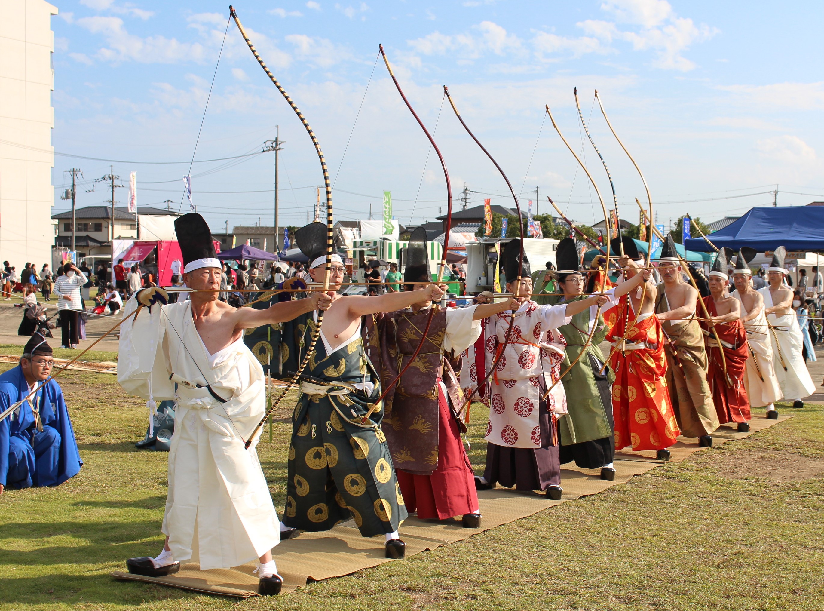 勝瑞城館跡で行われた弓術演武